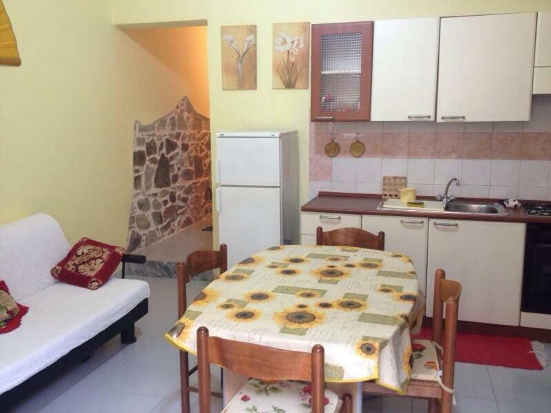 Casa Olbia 2 Apartment ภายนอก รูปภาพ